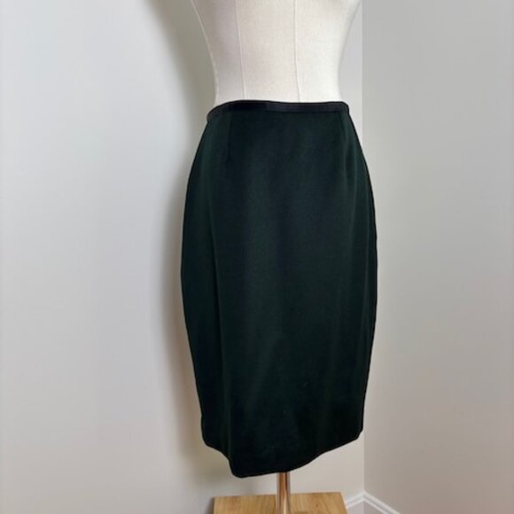 NWOT Teresa Crowninshield forest green wool skirt suit, size 6 - Picture 7 of 8